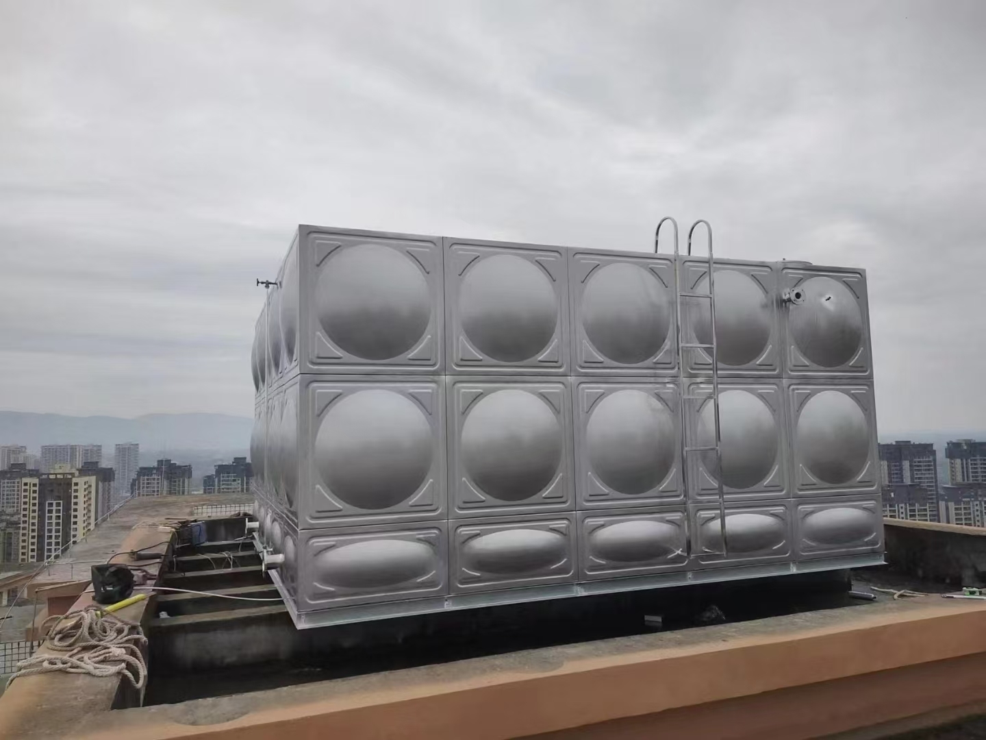 不锈钢消防水箱